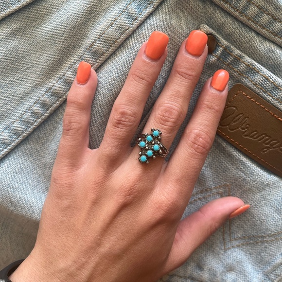 Jewelry - Vintage Navajo Snake Eye Turquoise Ring